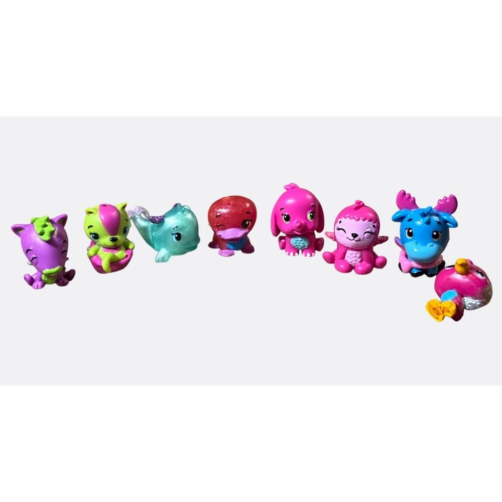 Lot Of 8 Glittery Small Animal Hatchimals Colleggtibles